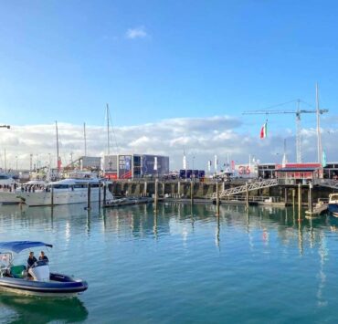 Auckland is also called City of Sails because of its numerous ports
