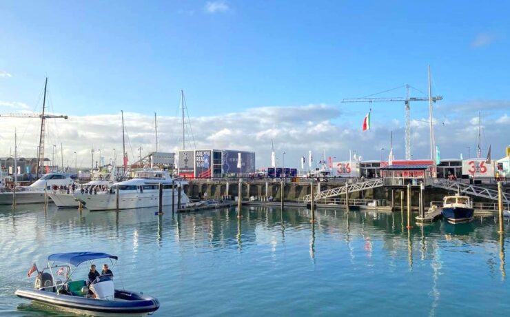 Auckland is also called City of Sails because of its numerous ports