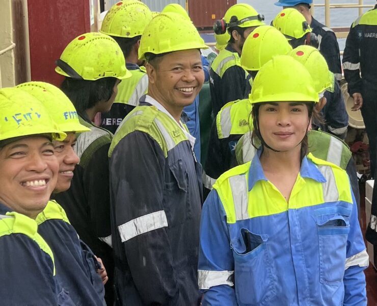 gay Filipino seafarer